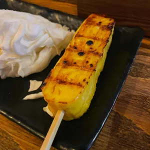 토리아에즈 사진