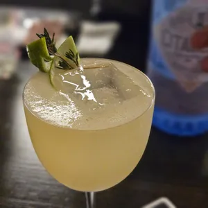 바한 사진