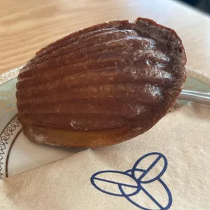 밀로 커피 사진