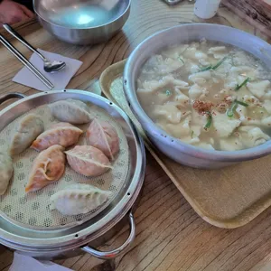 할머니손칼국수 사진