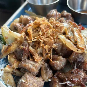 이즈비 사진