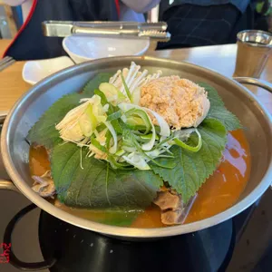콩뼈숯뼈감자탕 사진