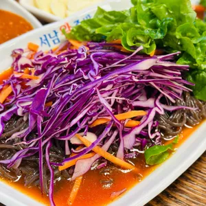 서남왕족발 사진