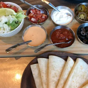 엘라토 리뷰 사진