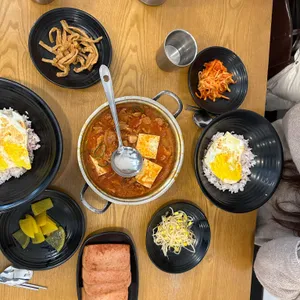 밥장인 사진