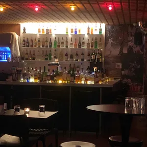 포스터바 리뷰 사진