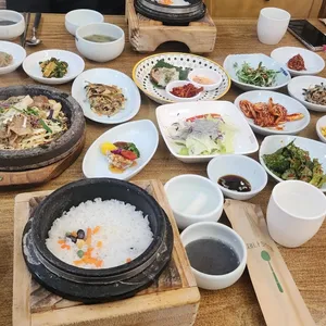 귀빈돌솥밥 사진