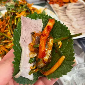 멸치집 사진
