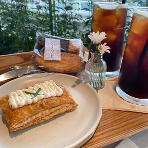 콜린 사진