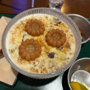 지지 사진