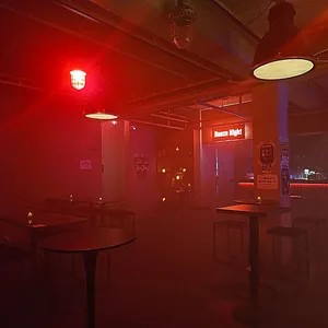 부즈나잇 리뷰 사진