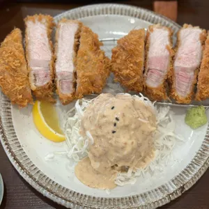 고메윤 사진