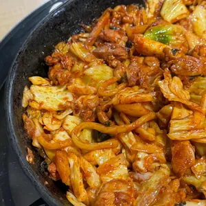 신미경 정통춘천닭갈비 사진