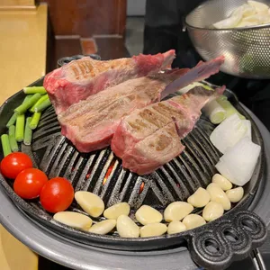 청년양고기 사진