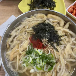 명동국수 사진