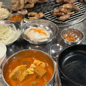 봉명돈 사진