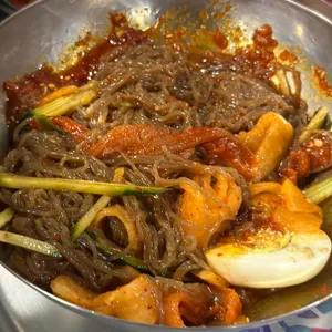 목구멍 사진