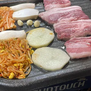 고기굽는 사람들 사진
