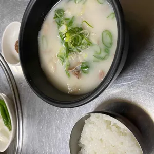 맛사랑돼지국밥 사진