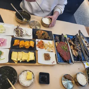 달빛에구운고등어 사진