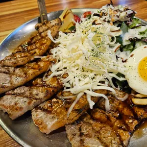 오말리 사진