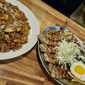 오말리 사진