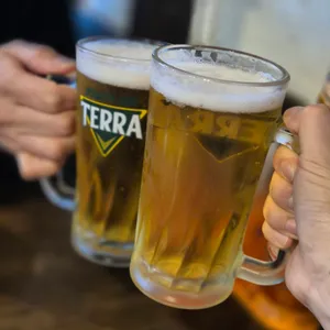 치킨이랑맥주랑 사진