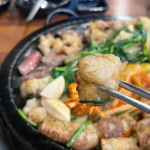 황소돌곱창 사진