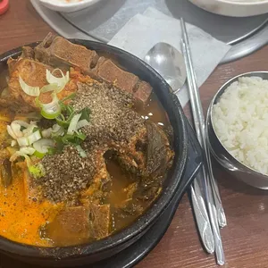 노다지감자탕 사진