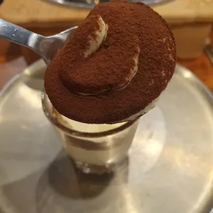 오미가 사진