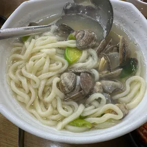 청정 칼국수수제비 전문점 사진
