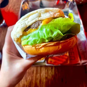 바스버거  사진
