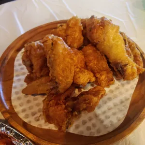 큐 사진