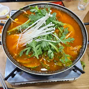 강변식당 사진