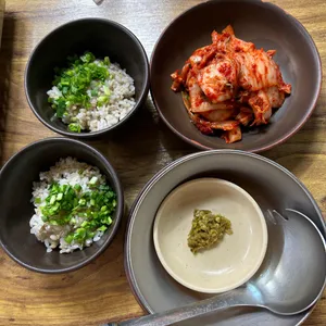 살구나무집칼국수 사진