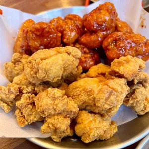 부어치킨 사진