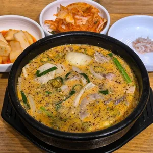 부산아지매국밥 사진