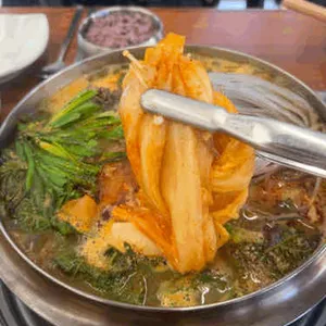 고집뼈감자탕 사진