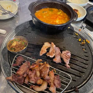 김정식의삼일뒷고기 사진