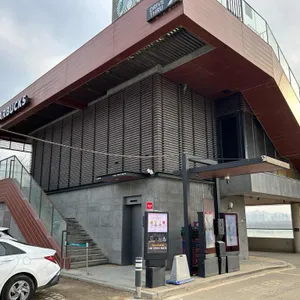 스타벅스 리뷰 사진