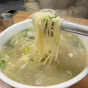 바칼 사진