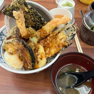 요쿠야마치 사진