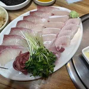 28청춘어시장 사진