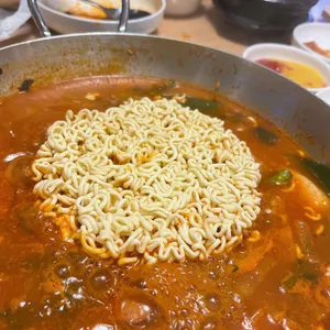 1967 부대찌개 연구소 리뷰 사진