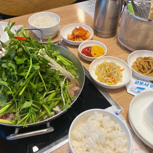 1967 부대찌개 연구소 사진