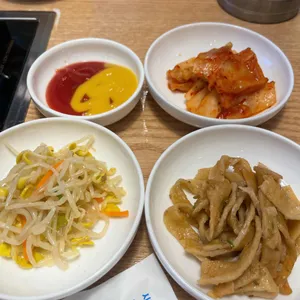 1967 부대찌개 연구소 사진