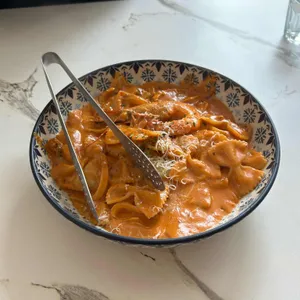오네스토 사진