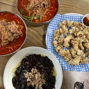 황제손짬뽕 사진