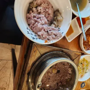 구가네통영굴밥 사진
