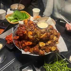 나무오향족발 사진